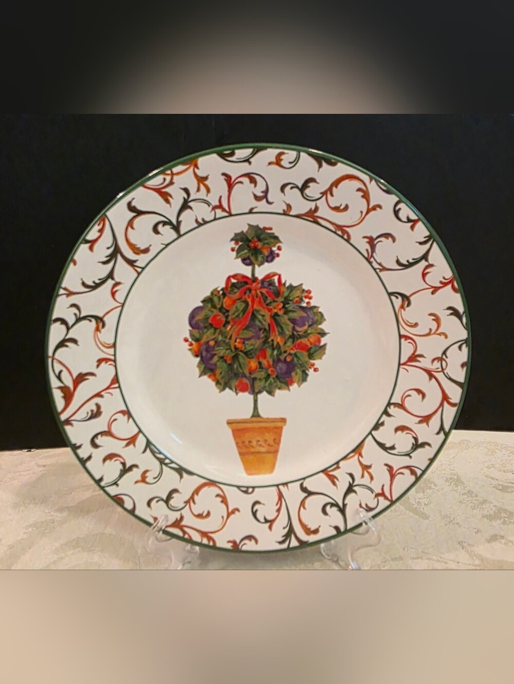 Pamela Gladding Holiday Topiary 8" Salad Platr CIC Certified Motif 2